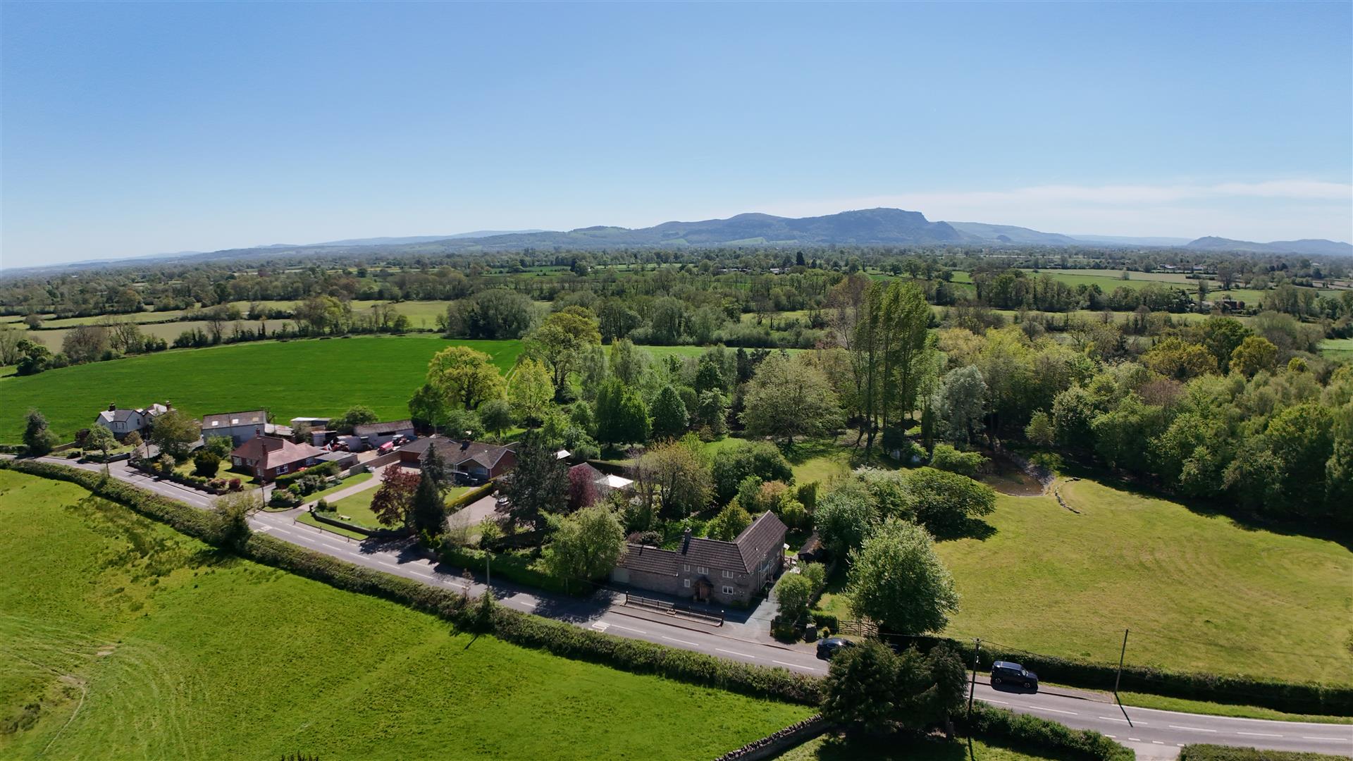 The Smithy B4398, Oswestry, SY10 8QW For Sale